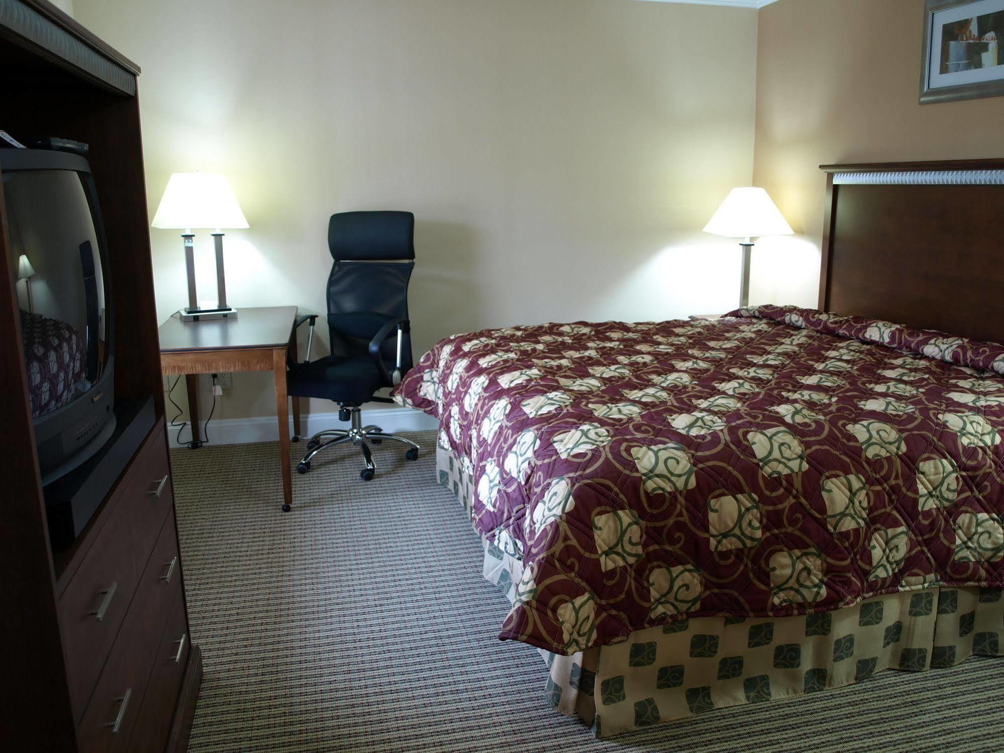 Towne Motel Alexandria Bagian luar foto